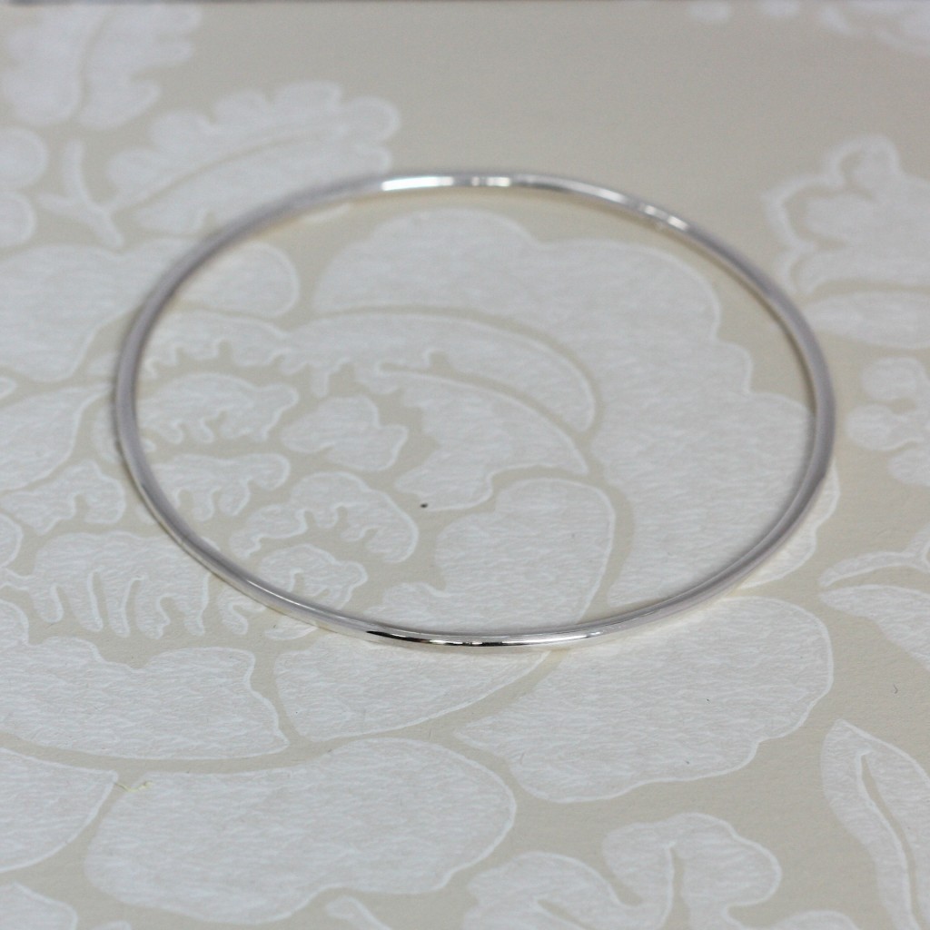 Silver wire bangle
