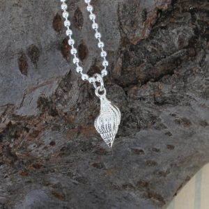 winkle shell pendant necklace