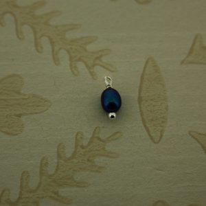 Blue pearl